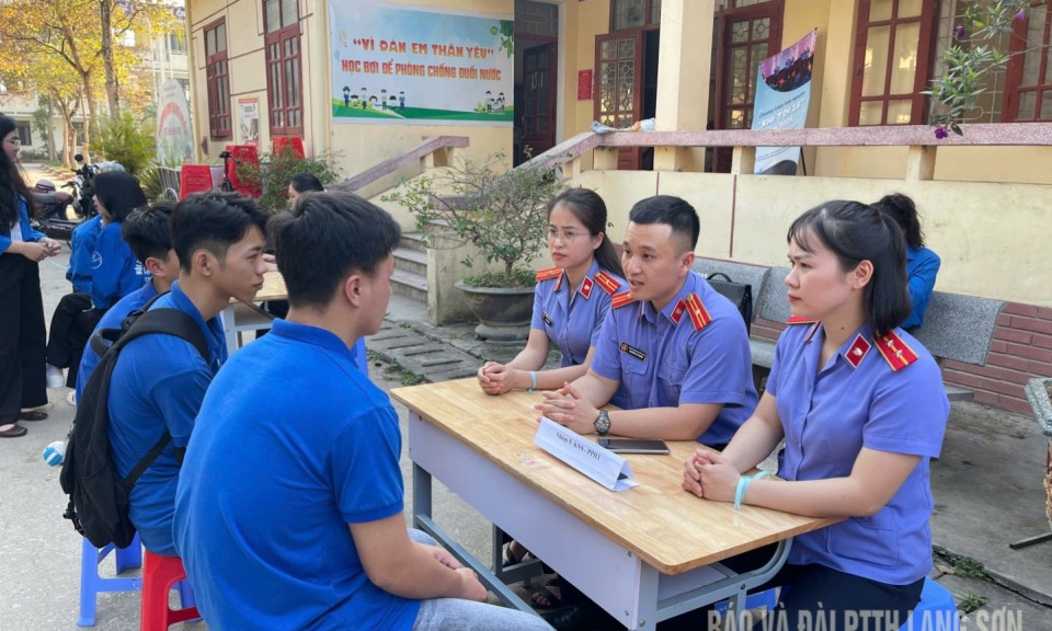 Chương trình "Khi tôi 18": Ươm mầm sống đẹp