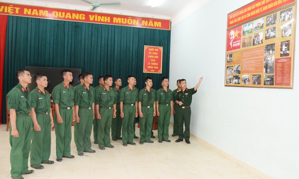 Lực lượng vũ trang tỉnh “Thần tốc - Quyết thắng”