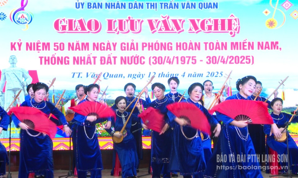 Sôi nổi các hoạt động văn nghệ, thể thao mừng ngày thống nhất
