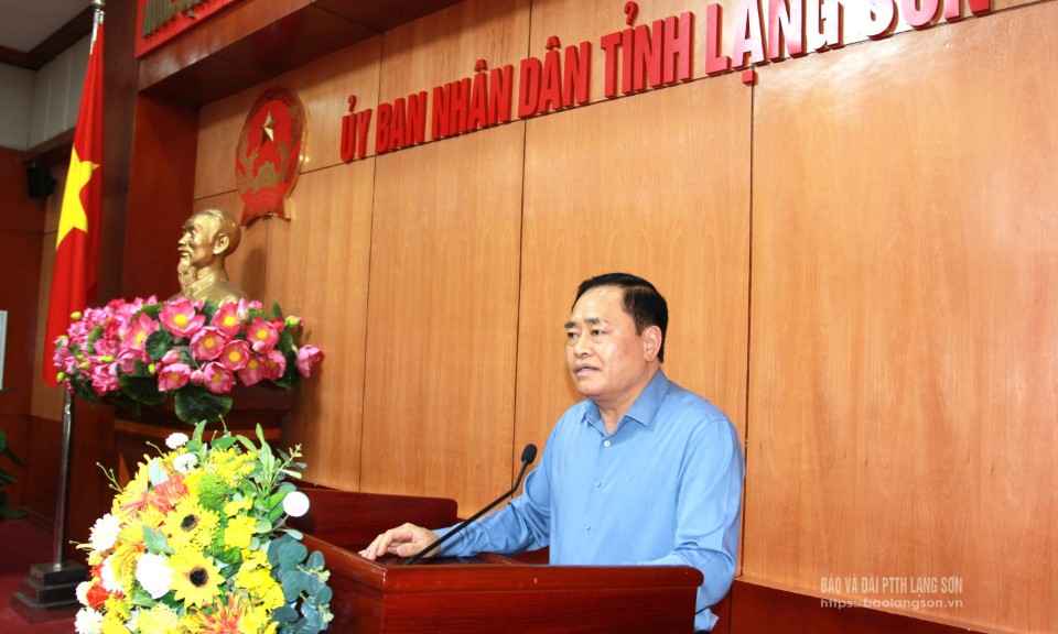 Họp Ban Chỉ đạo Phát triển khoa học công nghệ, đổi mới sáng tạo, chuyển đổi số và Đề án 06