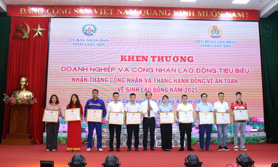 Phát động Tháng Công nhân năm 2025 với chủ đề “Công nhân Việt Nam tiên phong bước vào kỷ nguyên mới”