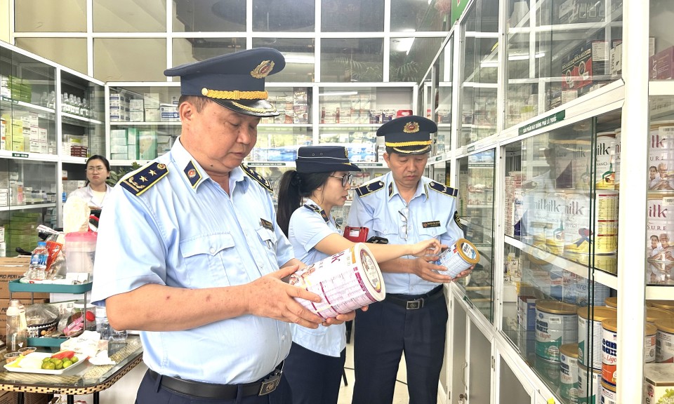 Tăng kiểm soát, không để “sữa giả” đến tay người tiêu dùng