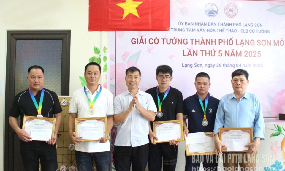 30 kỳ thủ tham gia Giải cờ tướng thành phố Lạng Sơn mở rộng lần thứ 5