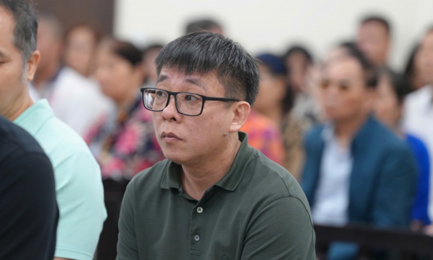 Giám đốc cầm đầu đường dây chuyển lậu hơn 425 triệu USD lĩnh án 14 năm 6 tháng tù