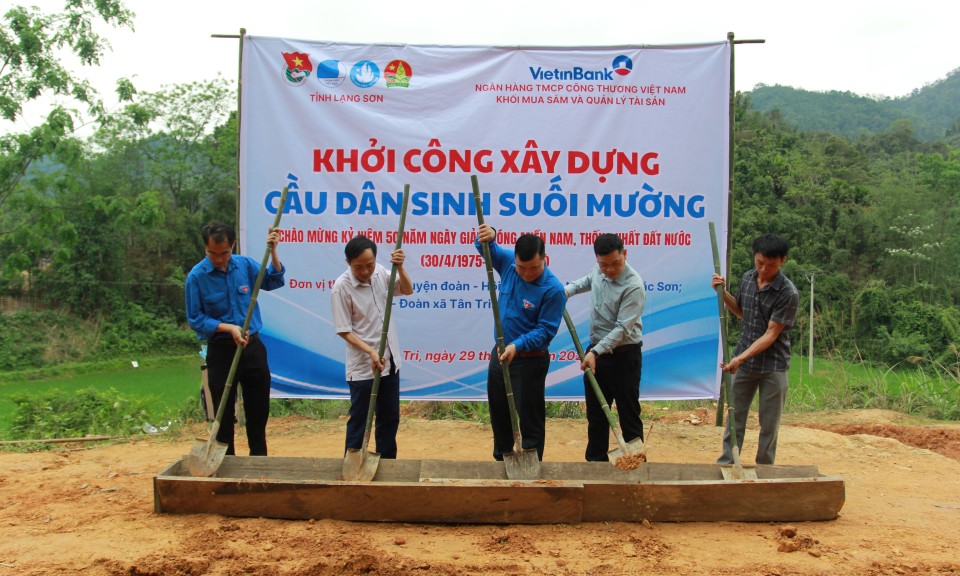 Ra quân “Chiến dịch Thanh niên tình nguyện hè” 2025