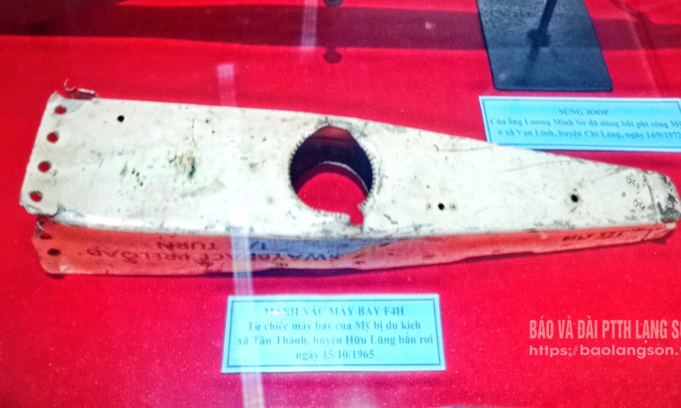 Kiên cường trên không