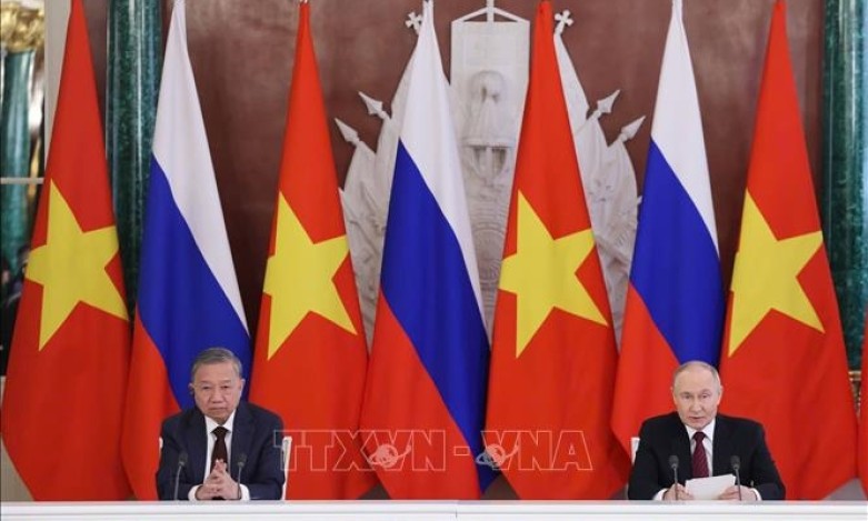 Tuyên bố chung về những định hướng lớn của quan hệ Đối tác Chiến lược toàn diện Việt Nam - LB Nga trong