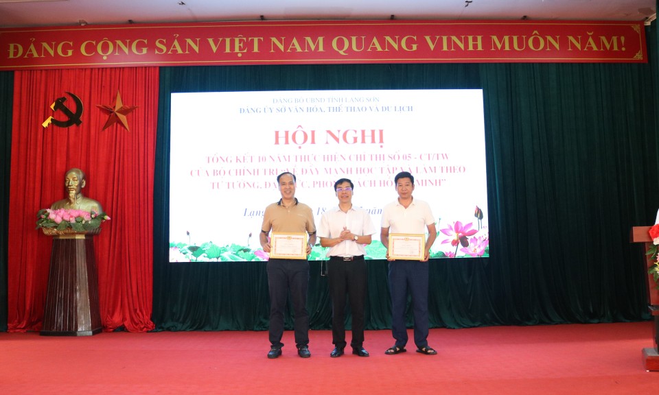 Đảng ủy Sở Văn hóa, Thể thao và Du lịch tổng kết 10 năm thực hiện Chỉ thị 05