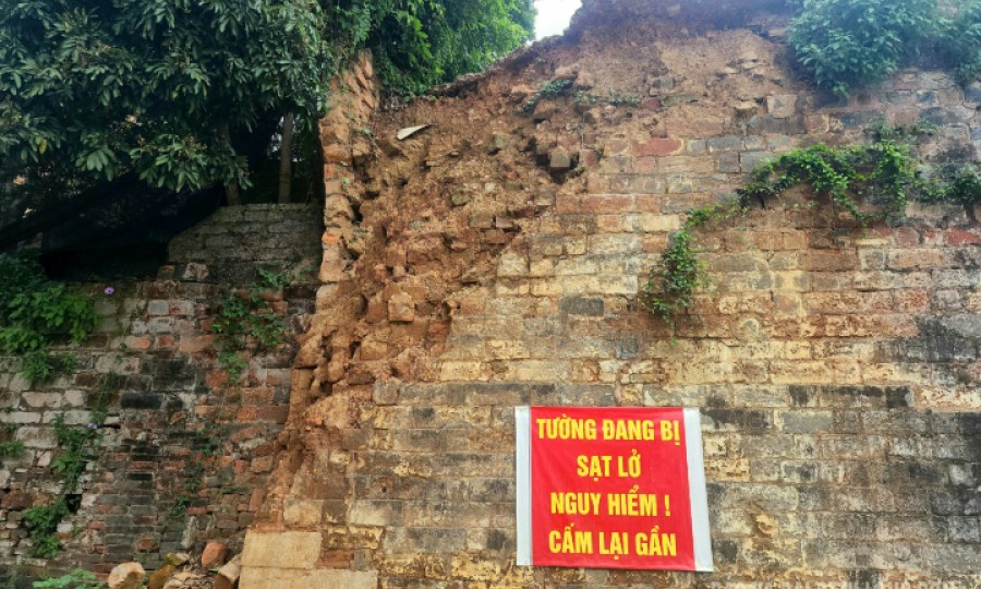 Cần sớm khắc phục điểm sạt lở tại Di tích lịch sử Thành cổ Lạng Sơn