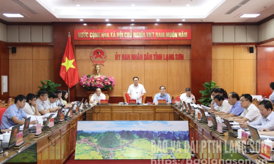 UBND tỉnh họp thường kỳ tháng 6, phiên thứ 3: Thảo luận và quyết định 13 nội dung quan trọng
