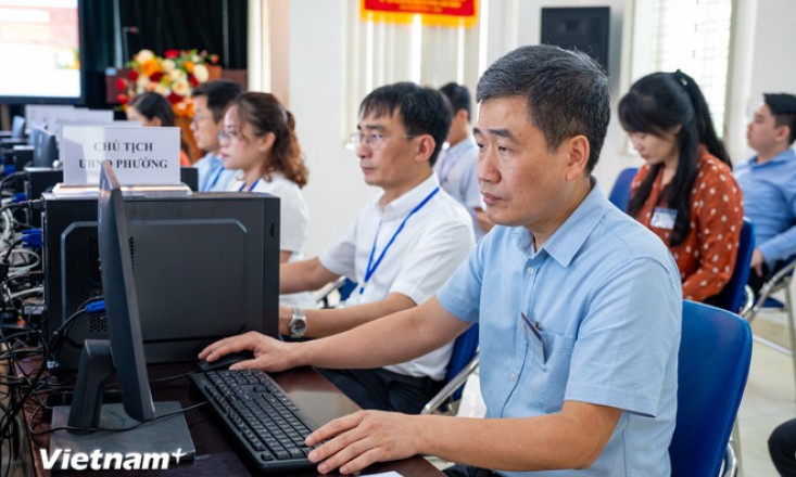 Hà Nội chính thức vận hành thử nghiệm chính quyền 2 cấp tại 126 phường, xã