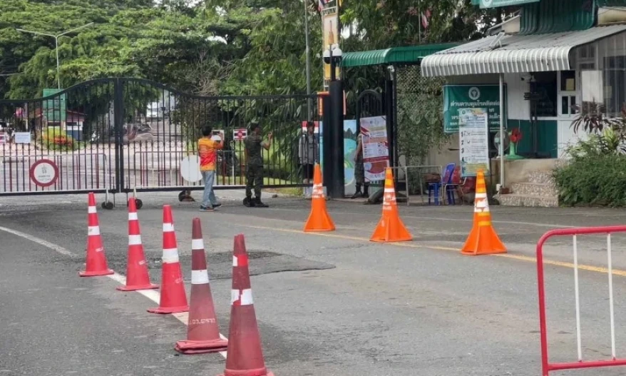 Thái Lan đóng cửa biên giới trên bộ và trên biển với Campuchia