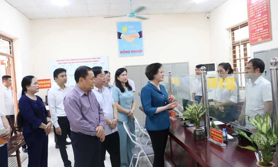 Bộ trưởng Bộ Nội vụ kiểm tra công tác chuẩn bị vận hành mô hình chính quyền địa phương 2 cấp tại Lạng