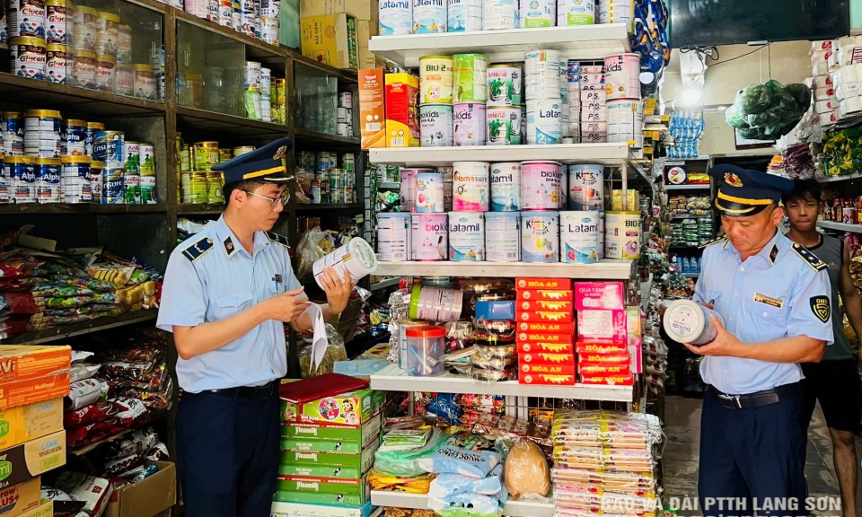 Đội Quản lý thị trường số 3: Xử lý 80 vụ buôn lậu, gian lận thương mại, hàng xâm phạm quyền sở hữu trí