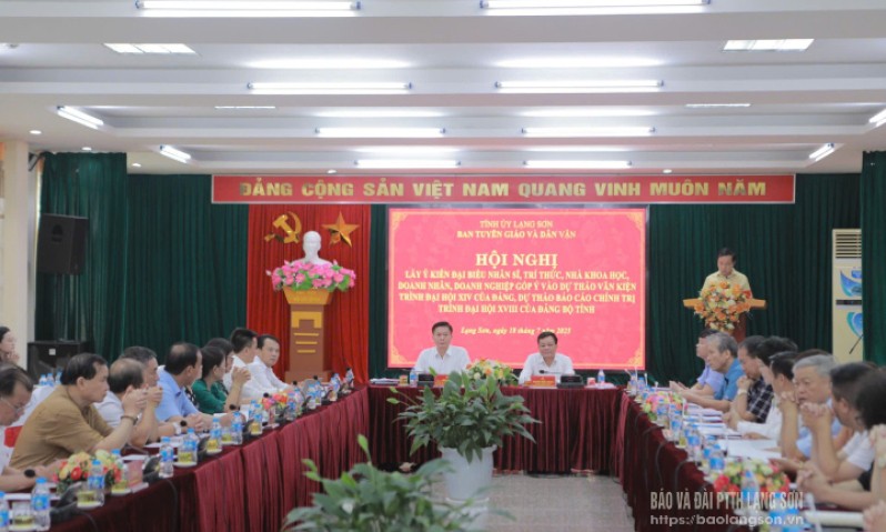 Ban Tuyên giáo và Dân vận Tỉnh ủy lấy ý kiến góp ý văn kiện Đại hội Đảng