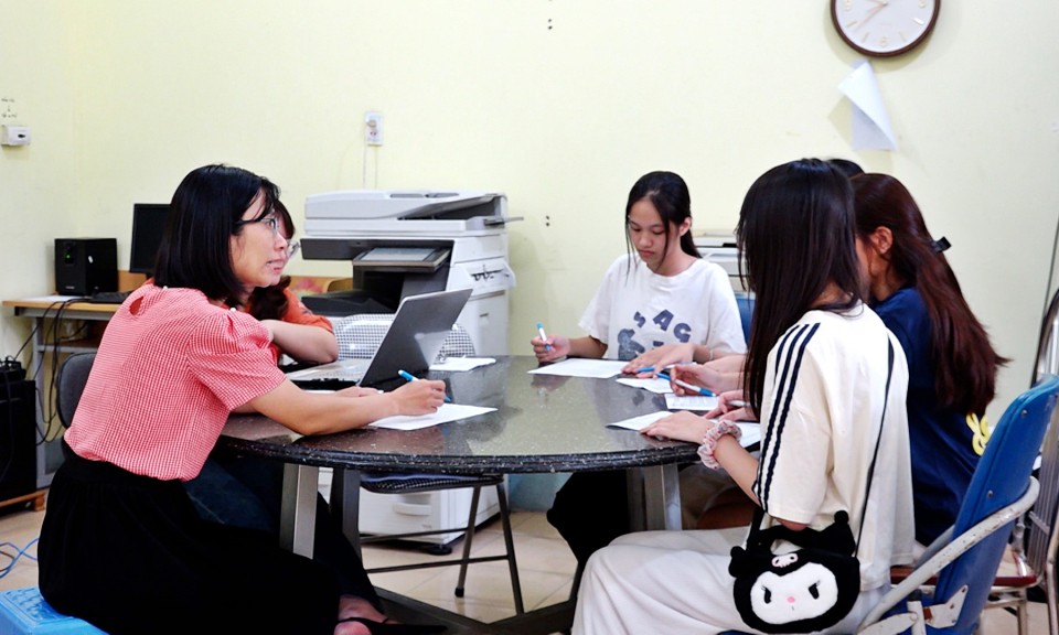 Đồng hành chắp cánh ước mơ