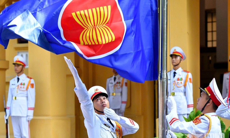 Lễ thượng cờ kỷ niệm 58 năm Ngày thành lập ASEAN
