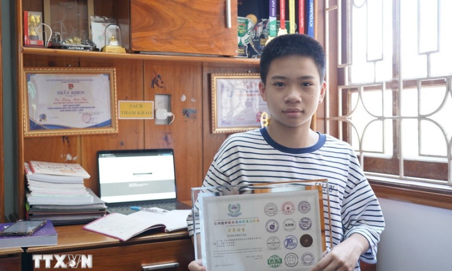 Chân dung học sinh lớp 6 giành Huy chương Vàng tại Đấu trường Toán học châu Á 2025