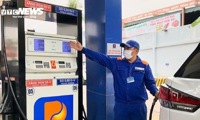 Chiều nay, giá xăng dầu có thể đồng loạt giảm