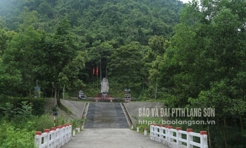 Ngọn lửa Bắc Sơn 
