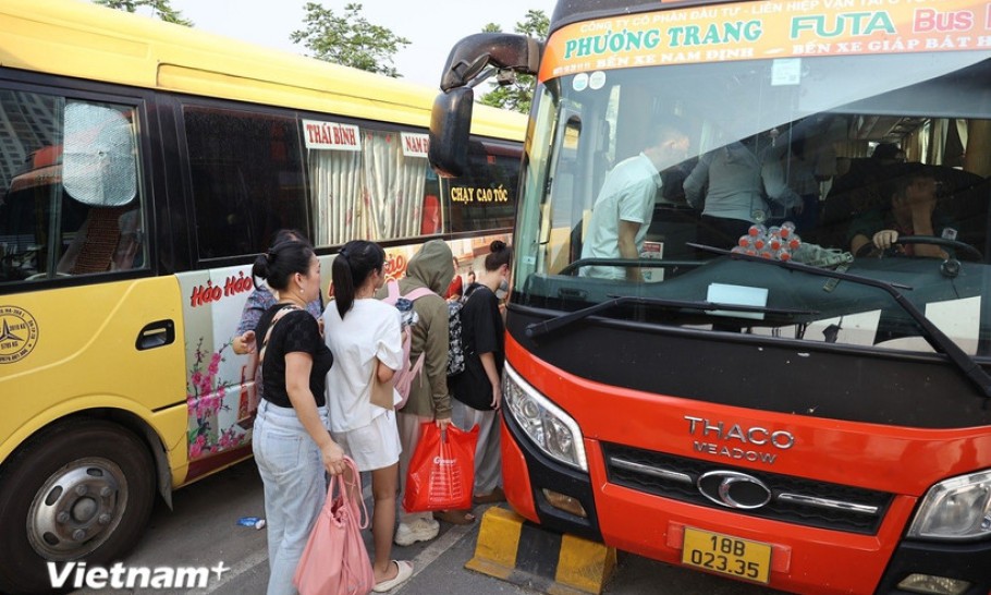 Lượng khách đi lại tại các bến xe Hà Nội dự báo tăng 350% dịp nghỉ lễ 2/9