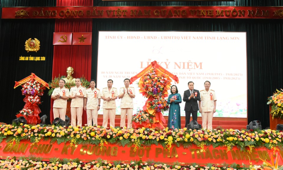 Lạng Sơn kỷ niệm 80 năm Ngày truyền thống Công an nhân dân Việt Nam