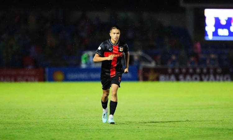 Dấu ấn cầu thủ Việt kiều trong ngày khai màn V-League 2025/26
