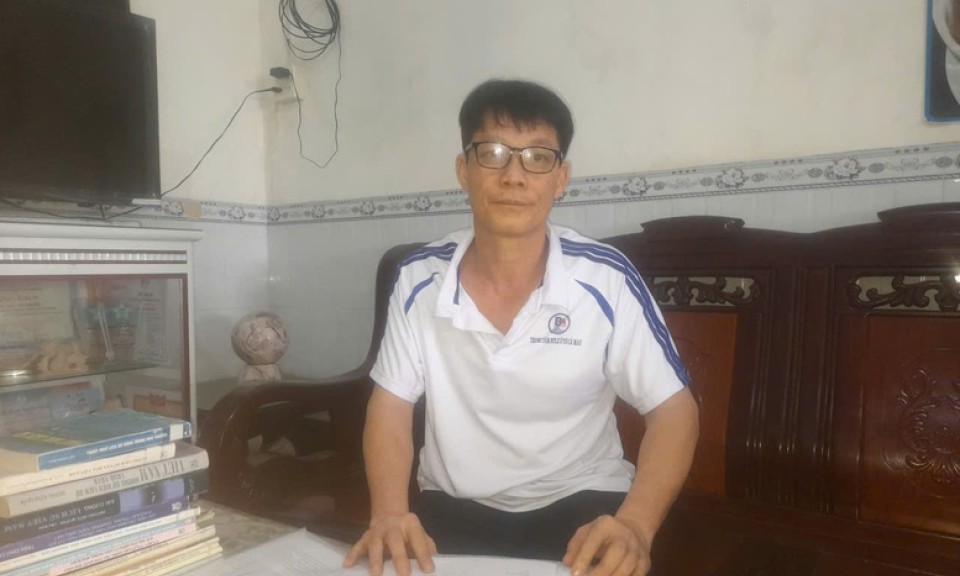 Cà Mau: Hiệu trưởng làm đồ dùng cho trường bị tù 7 năm được tại ngoại