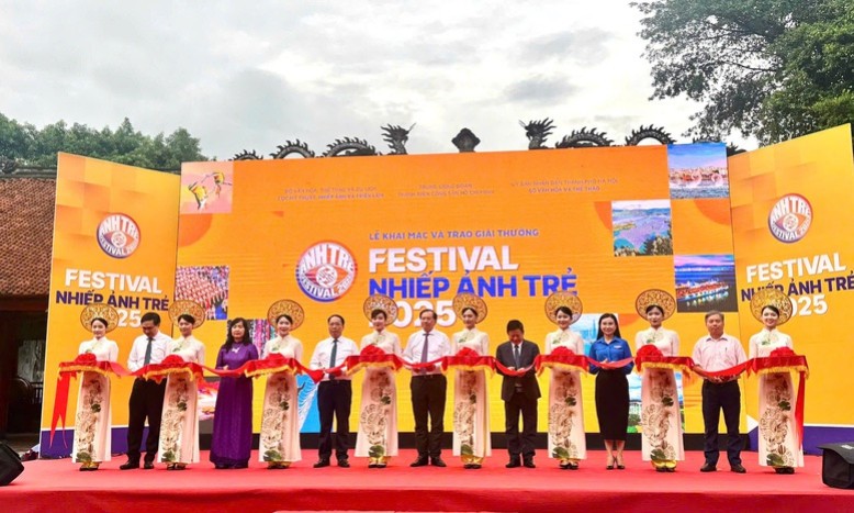 Trao giải cho 17 tác phẩm xuất sắc tại Festival Nhiếp ảnh trẻ