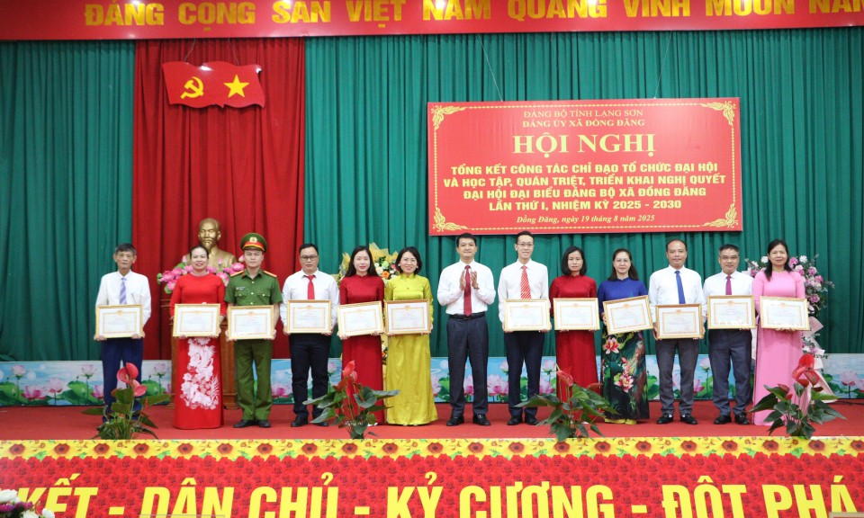 Đồng Đăng: Tổng kết công tác chỉ đạo tổ chức đại hội