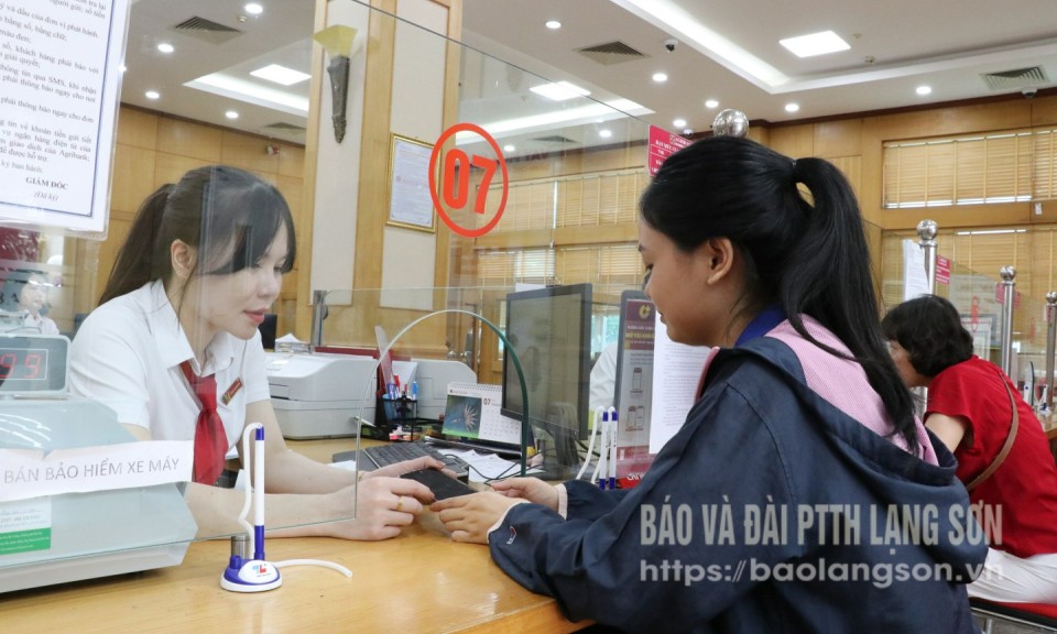 Tiết kiệm số lên ngôi